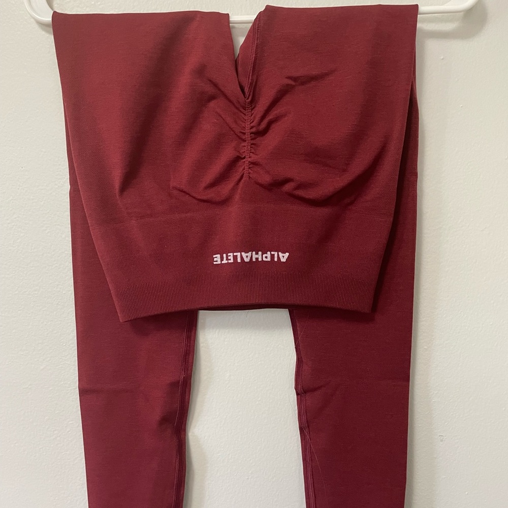 Alphalete Amplify leggings